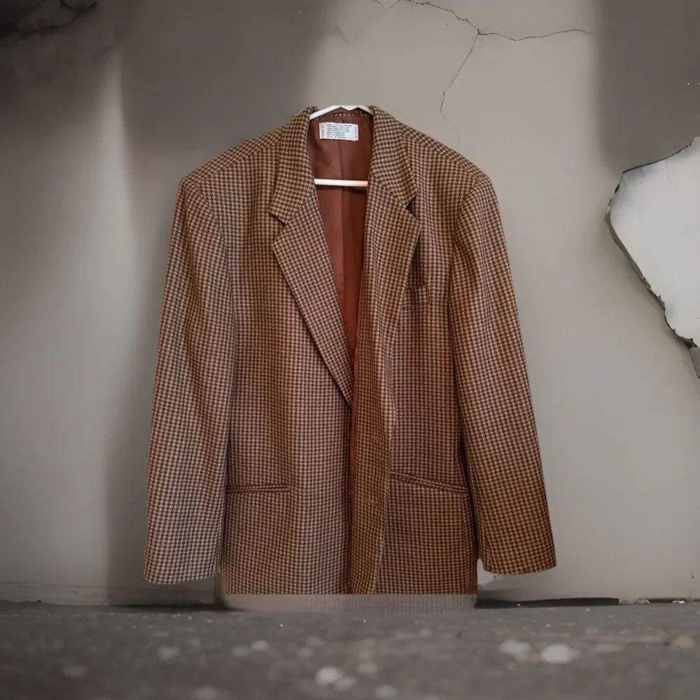 Claiborne Men's 44R Brown Houndstooth Wool Blazer Sport Coat Jacket Vintage